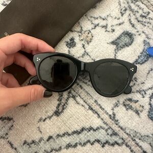 Oliver peoples black sunglasses.